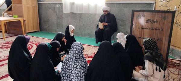 عطر حضور و خلوت با خدا در مسجد امام حسین شهر سورشجان