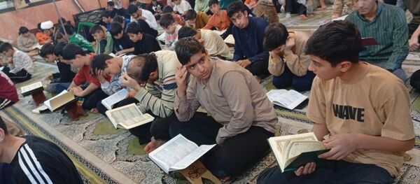لحظات ناب روز سوم اعتکاف پسران آشخانه 