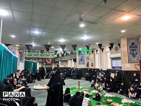 سفره حضرت رقیه(س) در مسجد امام حسن مجتبی(ع)