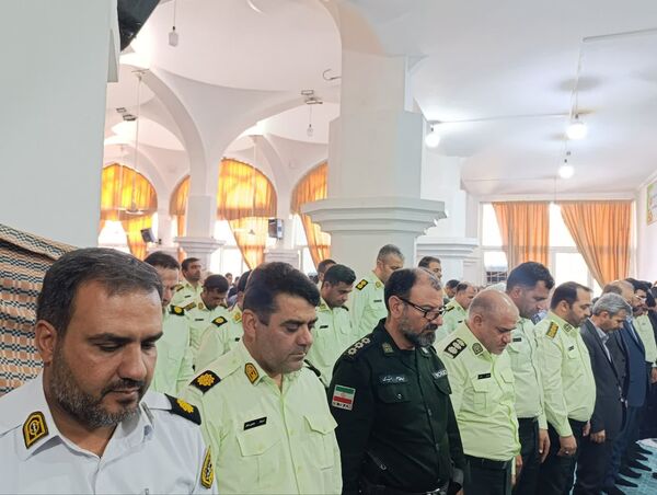 برگزاری نماز عبادی سیاسی جمعه همزمان با شروع هفته انتظامی در شهرستان خلیل اباد 