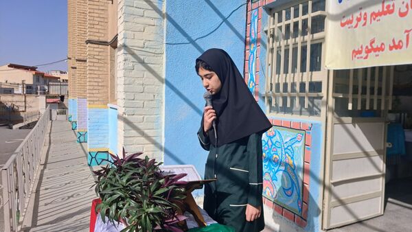 «جشن جوانه‌ها» در دبیرستان حضرت معصومه شهرستان فیروزکوه