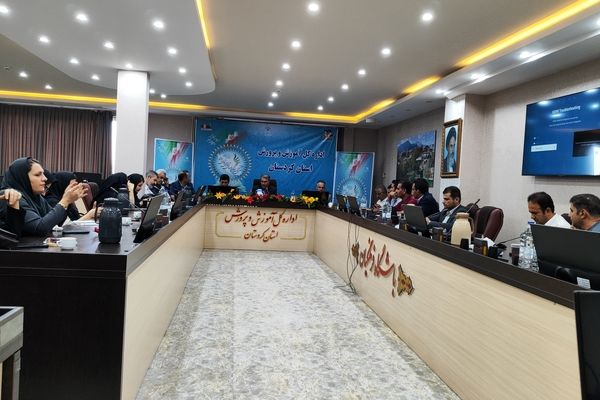 مدارس کانکسی کردستان تا پایان مهر جمع‌آوری می‌شوند