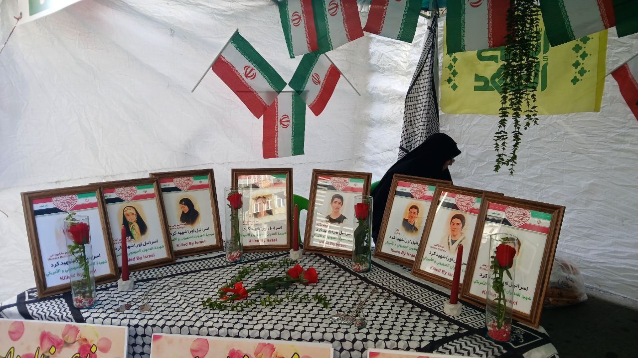 قاب‌هایی از خروش نسل بیدار