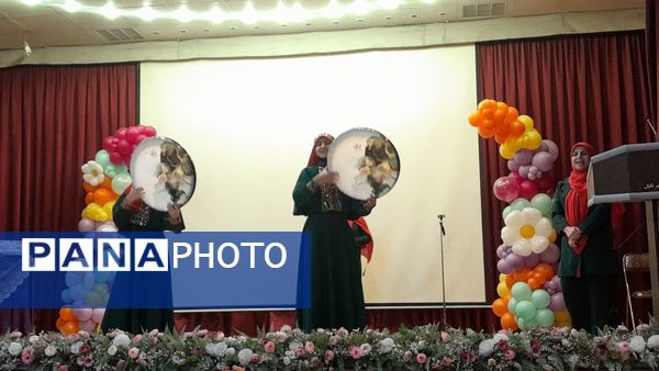 جشن نیمه شعبان و  گرامیداشت دهه فجر انقلاب اسلامی در کانون مهرتابان نیشابور