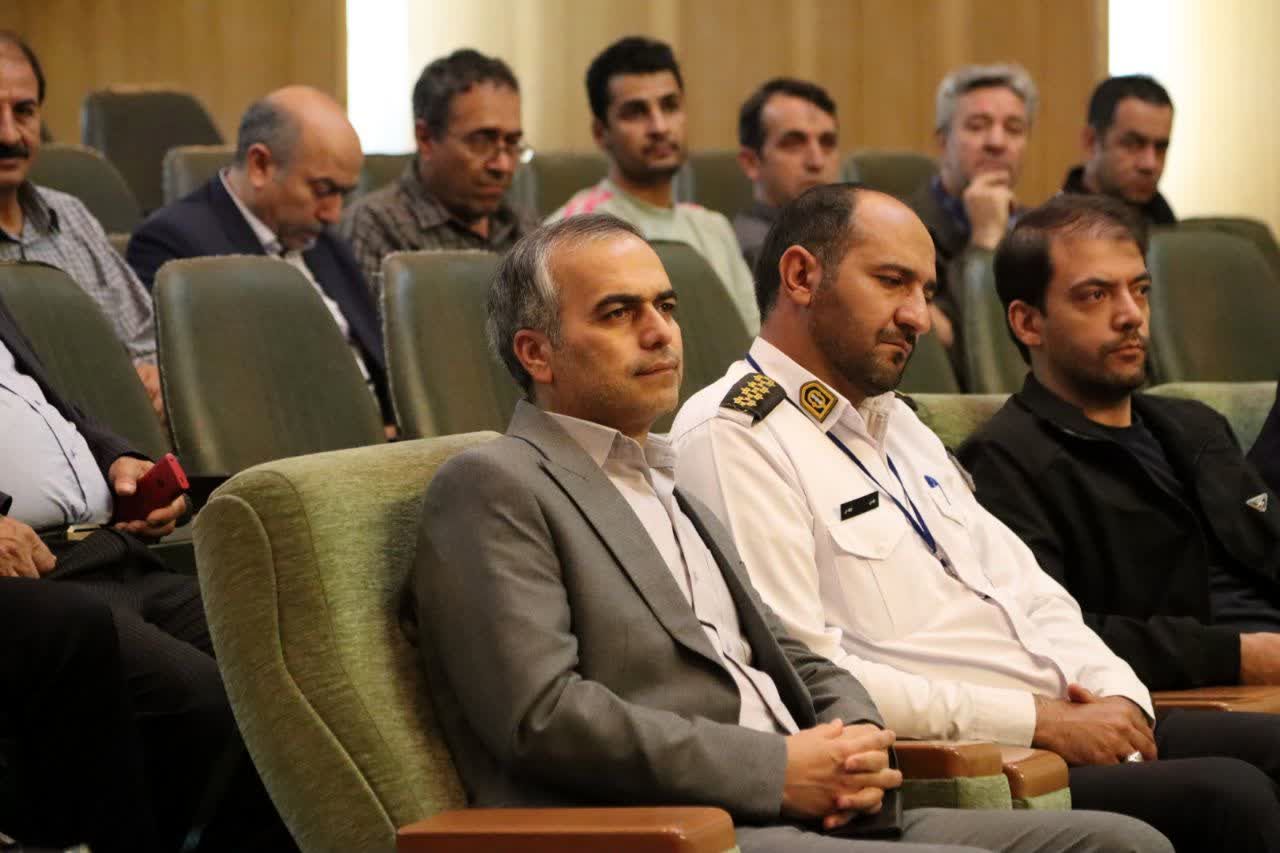 ساماندهی رانندگان سرویس مدارس برای امنیت دانش‌آموزان ضروری است