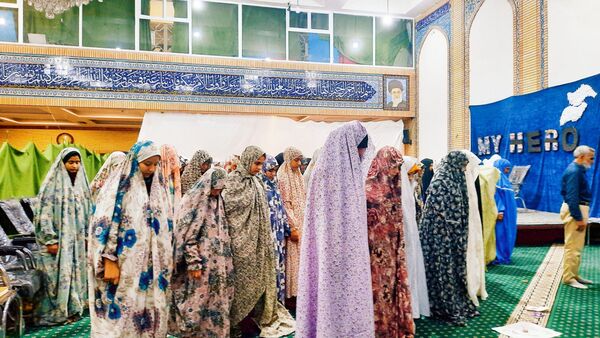 مراسم اعتکاف دانش‌آموزی در ناحیه ۵ مشهد 