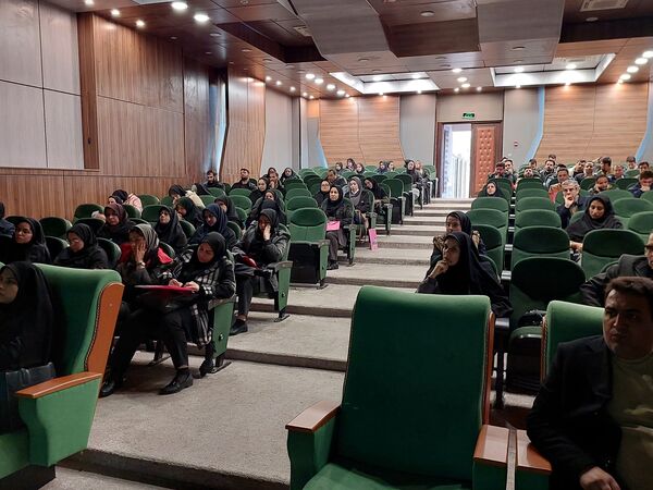 برگزاری کارگاه آموزشی حرفه‌ای شدن با لنزهای متنوع