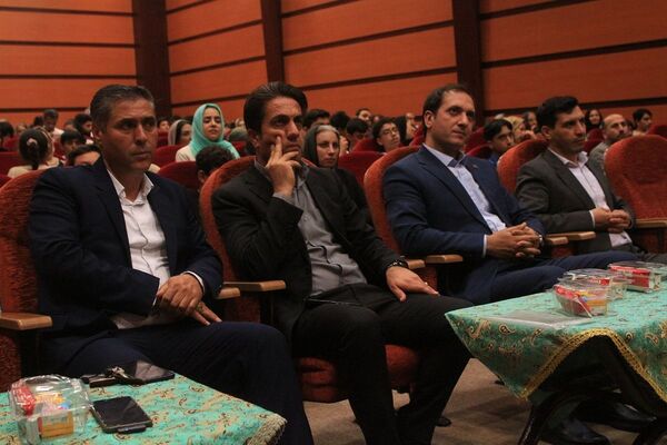 تجلیل از پسران آینده‌ساز بهارستانی