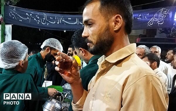 چایخانه حضرت زهرا در نود و هشتمین شب 