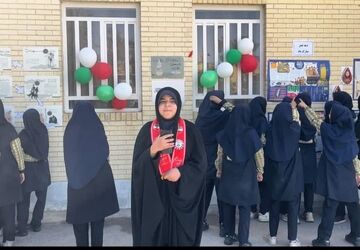 برگزاری نمایشگاه «ایرانمون» همزمان با دهه فجر در دبستان دخترانه عفت