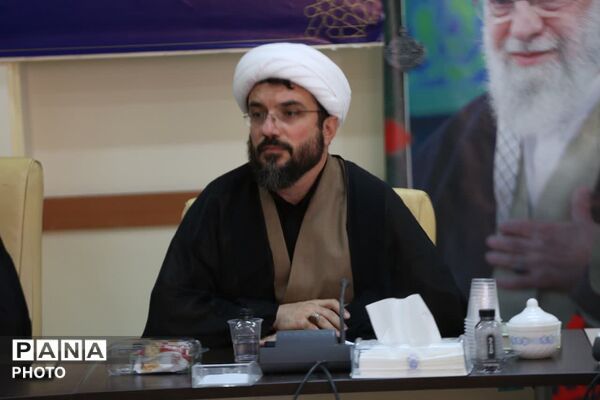 نشست خبری تشریح برنامه‌های دهه کرامت در قم