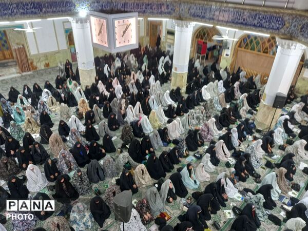 از جشن تکلیف «پروانه‌ها» تا نماز جمعه روز مساجد؛ جلوه‌ای از پیوند مسجد و مدرسه در پیشوا