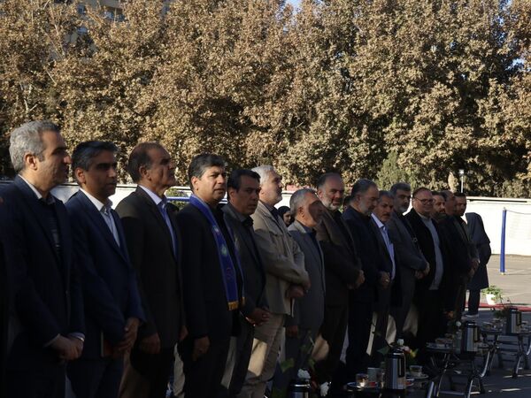 برگزاری یادواره وطن یار همزمان با نواخته شدن زنگ استکبارستیزی 