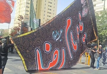 دل گشته مقیم حرمِ شاه خراسان