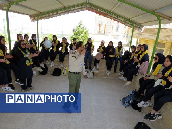 اردوی تمشک دختران بجنورد در اردوگاه شهید چمران 