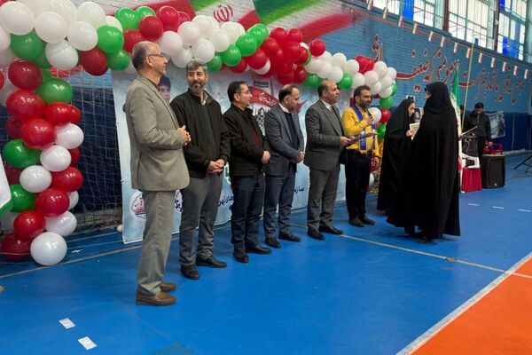 یاوران انقلاب؛روشنای مسیر نوجوانان امروز