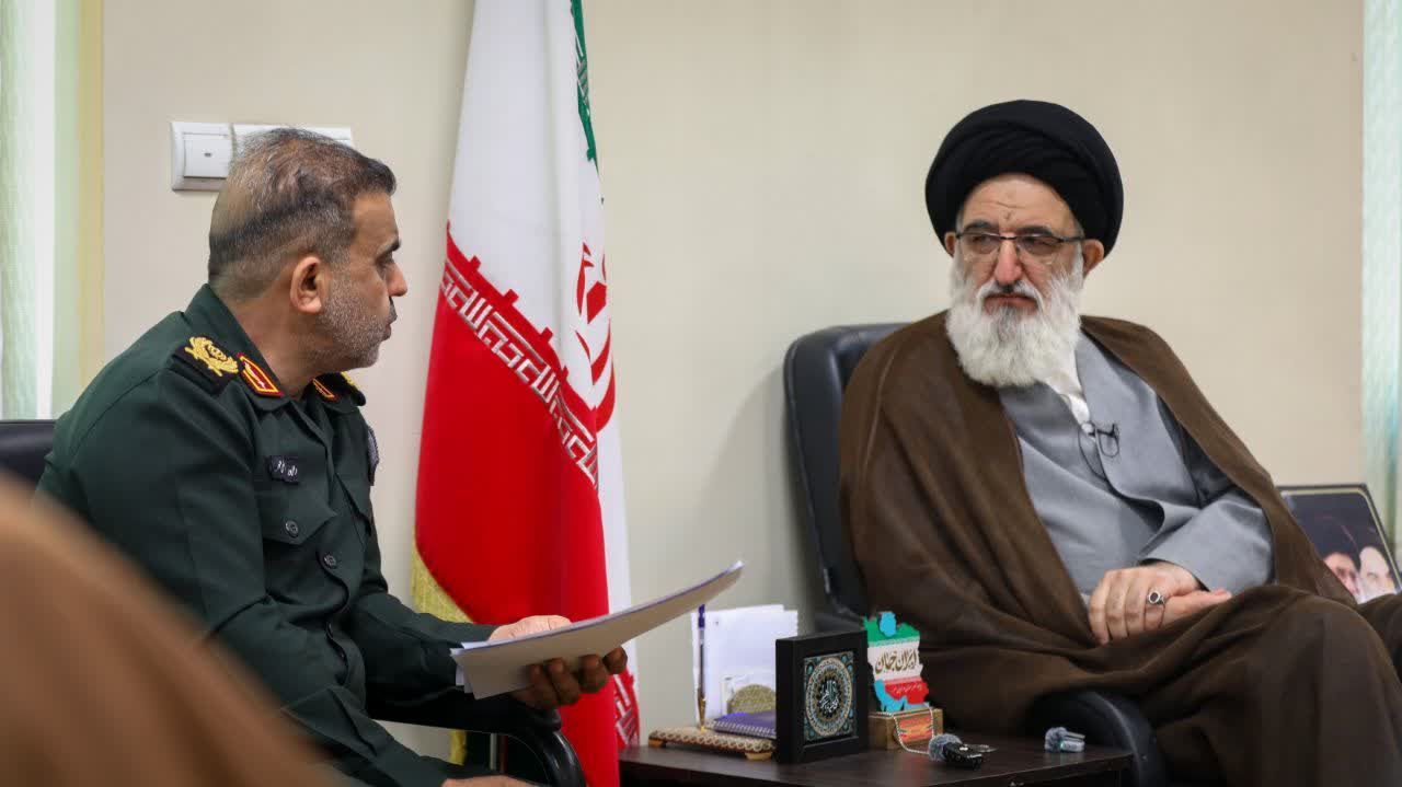 تجلیل از نقش برجسته نیروی انتظامی در هفته ناجا 