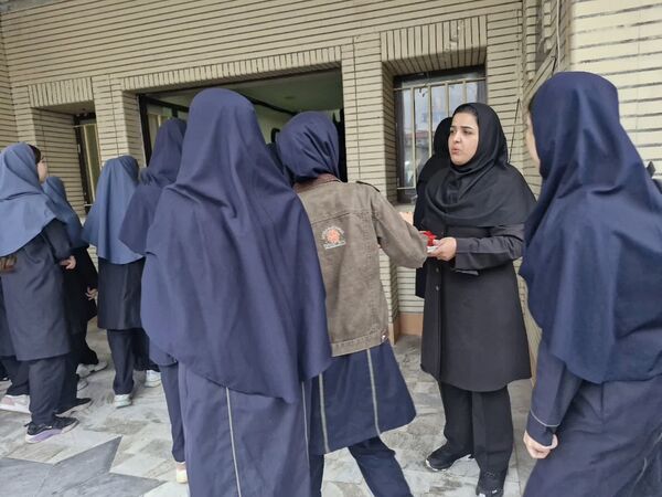 جشن روز جهانی دختر در دبیرستان بهار آزادی قائمشهر