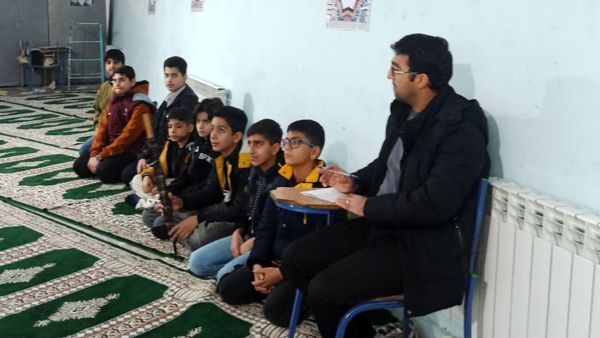 برگزاری مسابقات قرآن، عترت و نماز در دبیرستان خوارزمی نورآباد