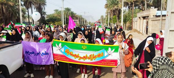 کوه ایستادگی مردم در ۲۲ بهمن؛ تجدید عهد نسل آینده‌ساز با انقلاب
