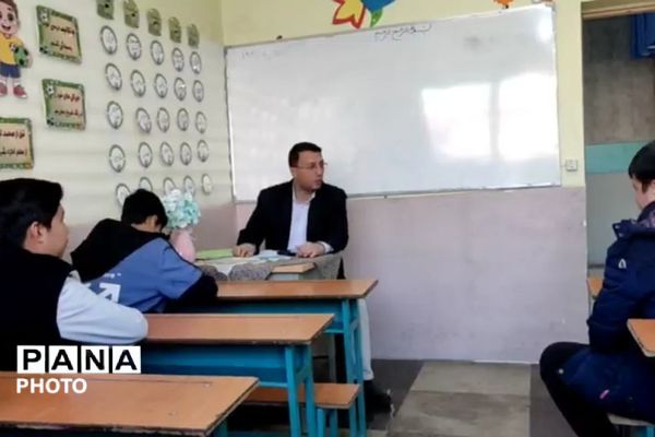 نور ایمان و رقابت؛ مسابقات قرآن، عترت و نماز دانش‌آموزان پسر در منطقه کهریزک 