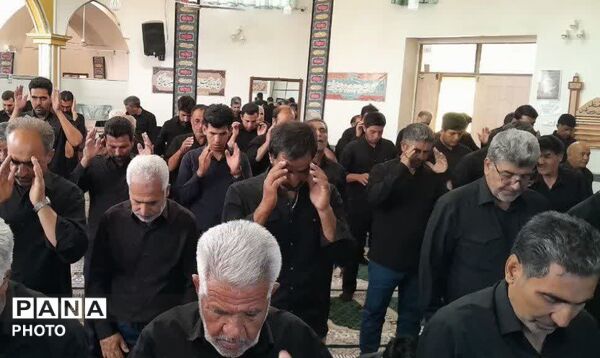عزاداری واقامه نماز ظهر تاسوعای حسینی در مسجد غریب فدافن