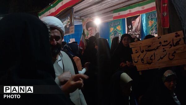برپایی موکب سازمان دانش‌آموزی همراه با بسیج دانش‌آموزی در شهرستان فارسان