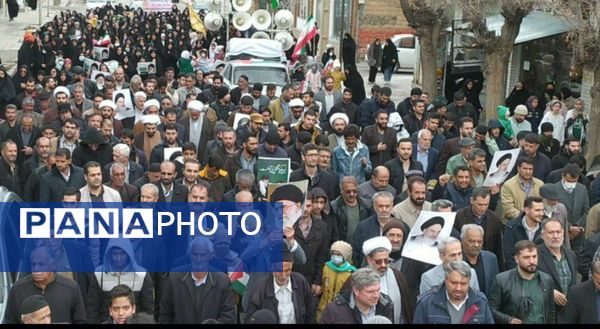 نمایش وحدت و اقتدار ملی در کیار