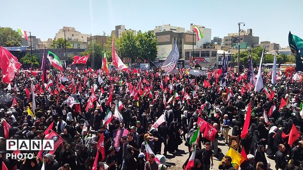 پیش به سوی تشییع رهبر شهیدمون-۲