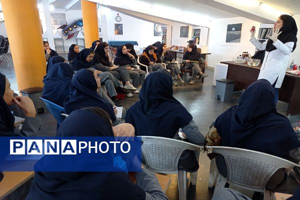 بازدید علمی و پژوهشی دانش‌آموزان از انگاریوم دانشگاه فردوسی