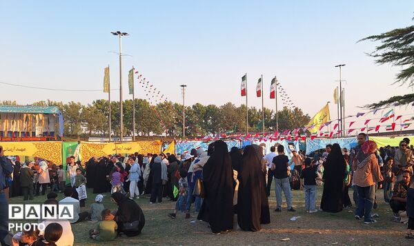 سلوک عیدانه در پهنه شهر