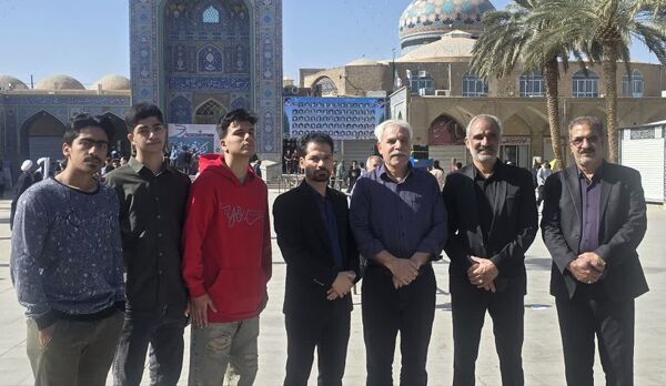 برگزاری راهپیمایی باشکوه ۱۳ آبان در شهرستان بافق 