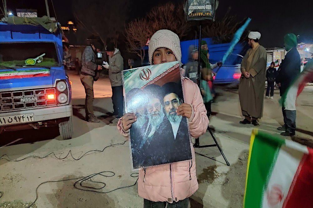 کودکان پای کار ایران در تجمعات مردمی شهر بار