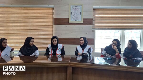 تشریح برنامه‌های امدادی و آموزشی هلال احمر تویسرکان