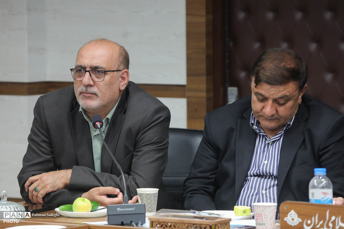 مجلس دانش‌آموزی حلقه اتصال مطالبات دانش‌آموزان با تصمیم‌گیران کشور است