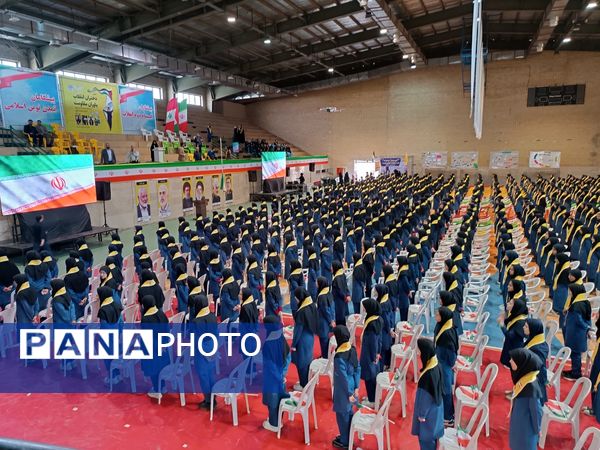 همایش بزرگ یاوران مقاومت در بیرجند 