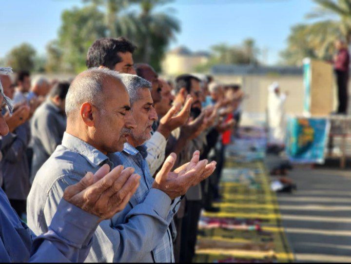 اقامه نماز عید سعید فطر در شهرستان منوجان 