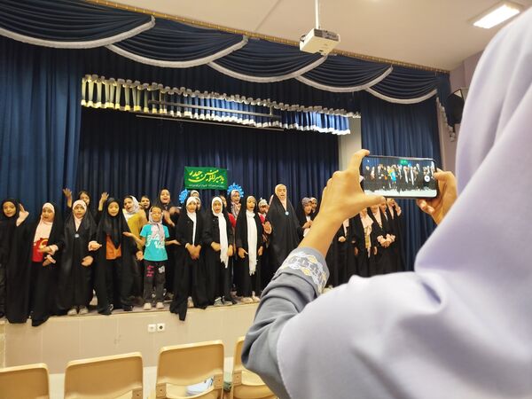 جشن عید سعید غدیر در کانون پرورش و فکری کودکان و نوجوانان شهر حبیب آباد 