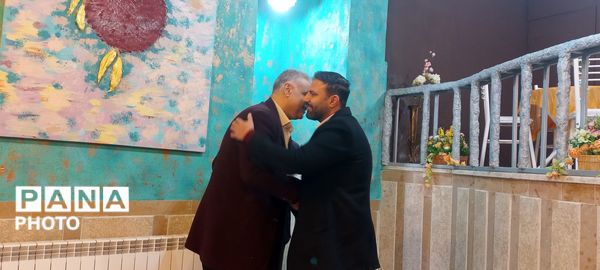 افتتاحیه کافه دخترانه «بابونه» در شهرکرد