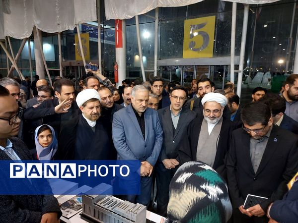 افتتاحیه غرفه رباتیک ناحیه۶ مشهد در نمایشگاه بین‌المللی مشهد 