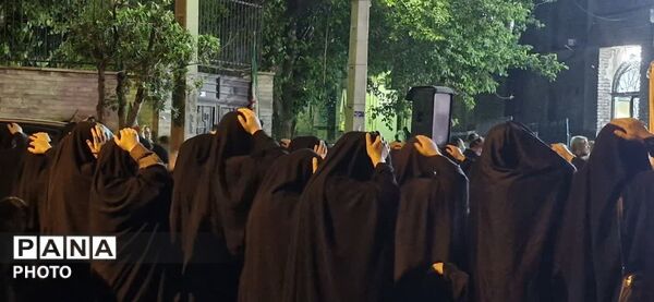 مراسم پر اقتدار انقلابی به همراه نماز استغاثه