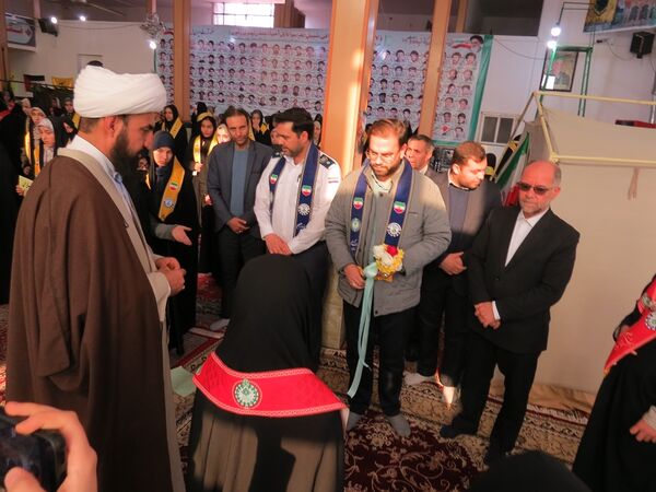 بازدید قائم مقام سازمان دانش‌آموزی از دانش‌آموزان پیشتاز معتکف بام و صفی‌آباد
