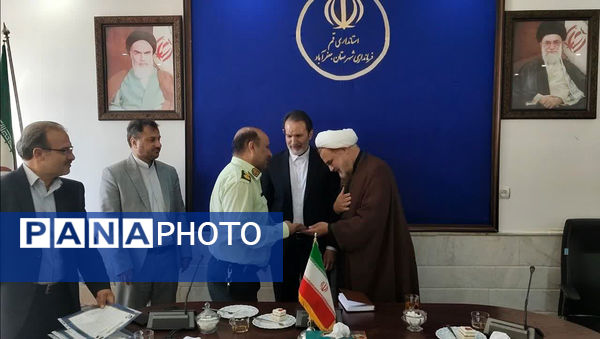 تقدیر امام جمعه جعفرآباد قم از خدمات پلیس