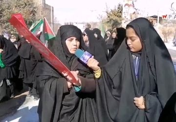 ما پیرو اسلام، قرآن و انقلابیم