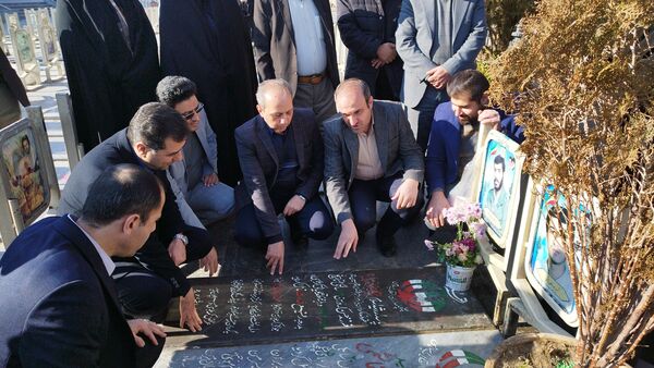 زنگ انقلاب در اصفهان نواخته شد