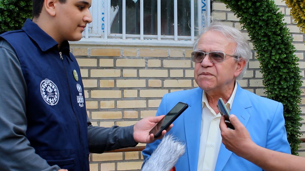 ورزش در کنار تحصیل نقش مهمی در آینده جوانان دارد