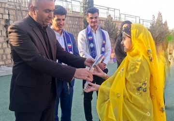 بازدید صبحگاهی مدیرکل اداره آموزش و پرورش استان چهارمحال وبختیاری از تشکلات سازمان دانش‌آموزی استان