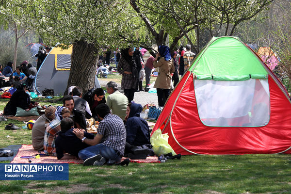 ۱۳ فروردین روز دوستی با طبیعت