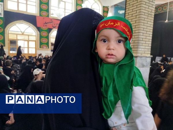 اجتماع عظیم شیرخوارگان حسینی در روستای عارف‌آباد