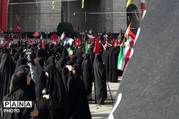 دومین روز مراسم بدرقه و وداع با رهبر شهید مقاومت